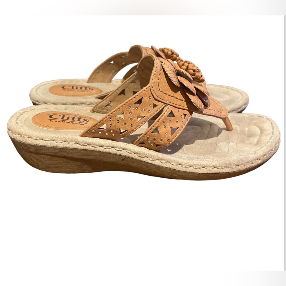 Floral wedge sandal